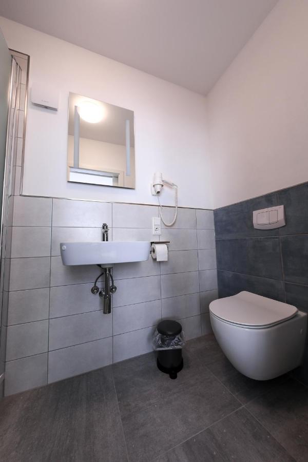 24/7 Selfcheckin Schmiedestrasse Hotel Leer Luaran gambar